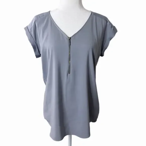 Express Women's Blouse Size M Gray Zipper V-Neck Cap Short Sleeve Silky Top - Picture 1 of 7